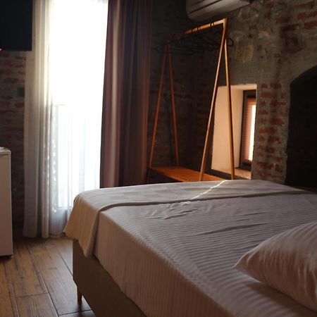 Moj Dom Kuecuekkoey Hotell Exteriör bild